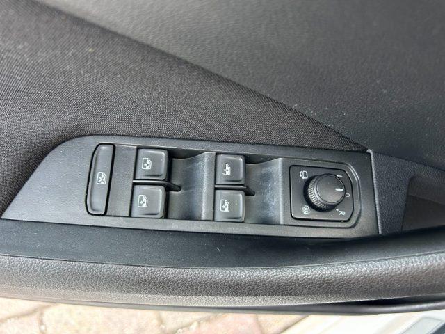 SKODA Kamiq 1.0 G-Tec Monte Carlo