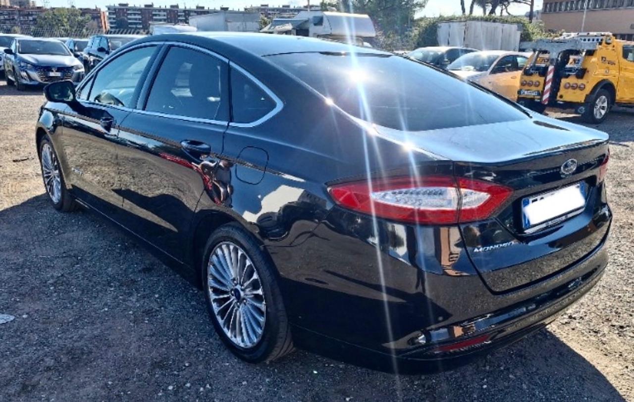 Ford Mondeo Full Hybrid 2.0 187 CV eCVT 4 porte Titanium Business