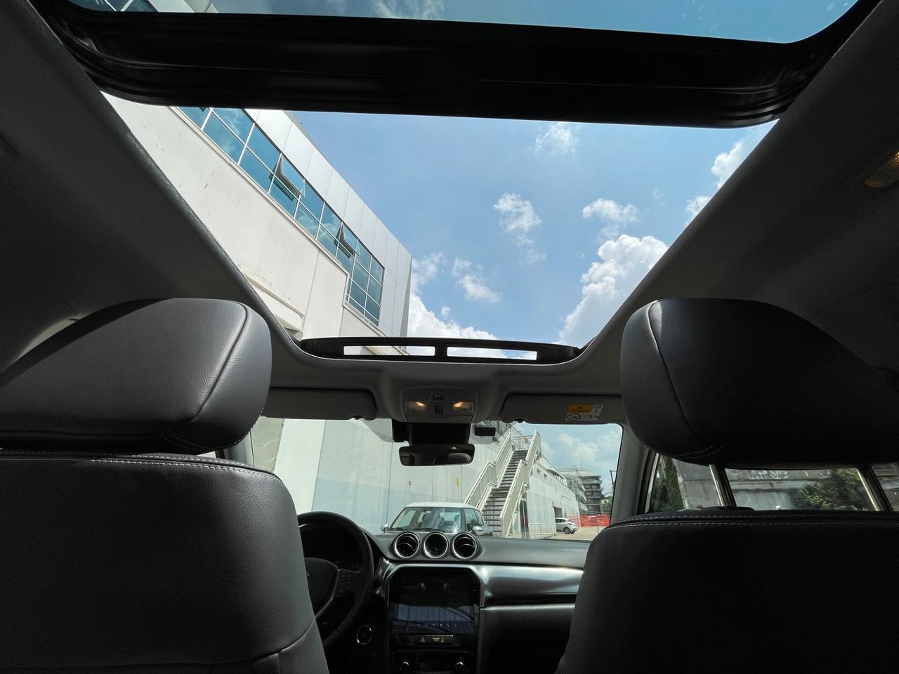 Suzuki Vitara 1.5 140V Hybrid A/T Starview