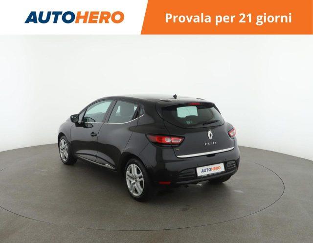 RENAULT Clio TCe 12V 90 CV 5 porte Moschino Zen