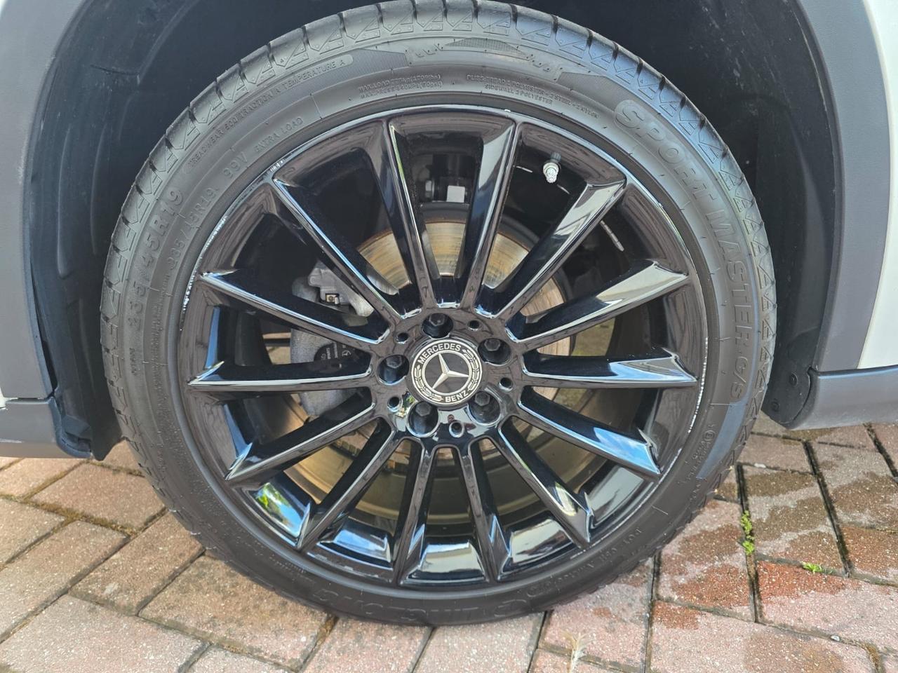 Mercedes-benz GLA 200 d Automatic Premium