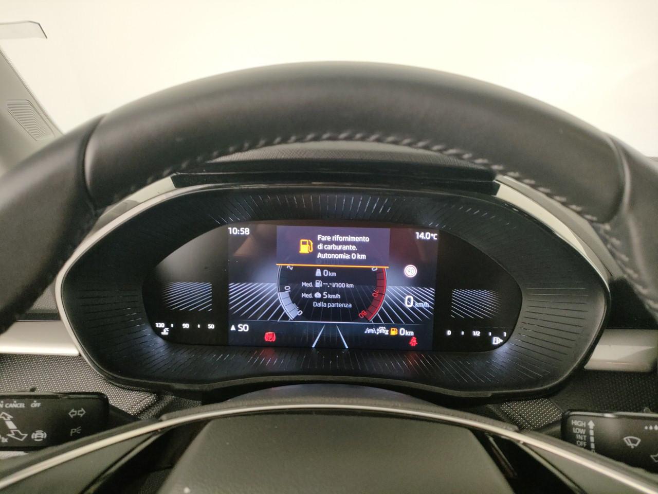 SKODA Fabia IV 2022 - Fabia 1.0 mpi Young Edition 80cv