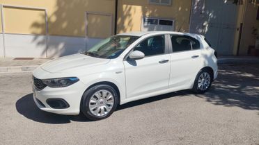 Fiat Tipo 1.3 Mjt S&S 5 porte Easy
