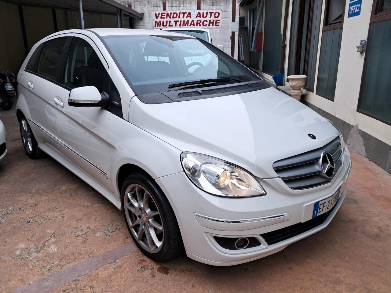 Mercedes-benz B 180 B 180 BlueEFFICIENCY Premium