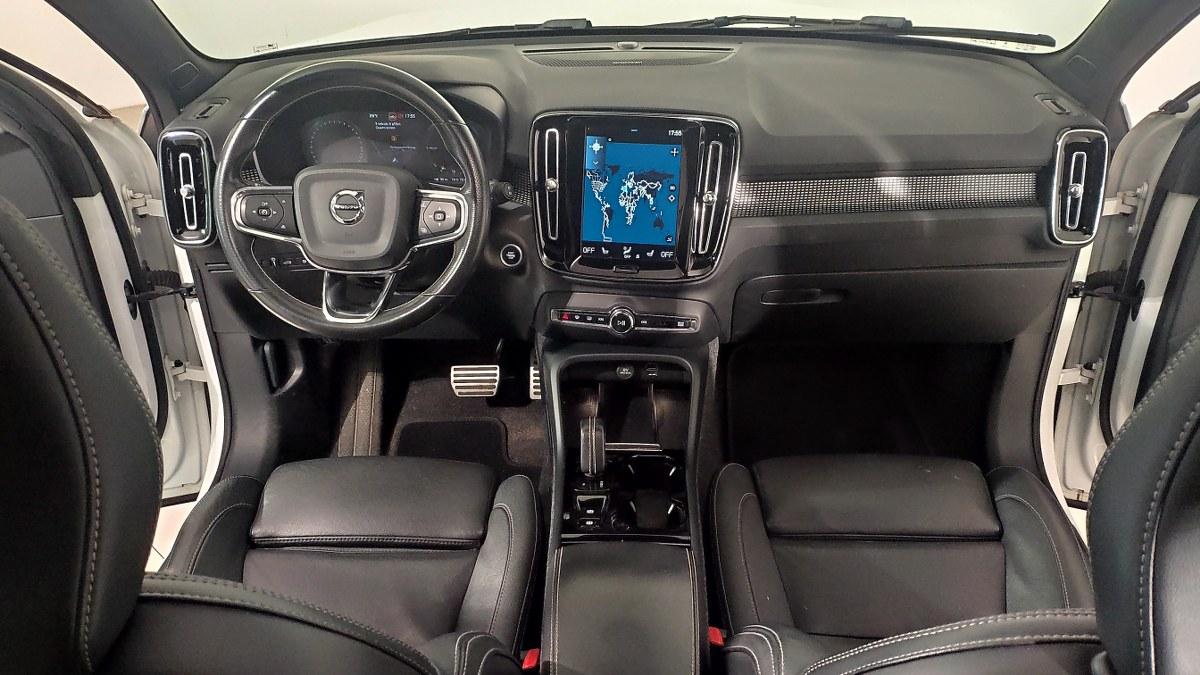 VOLVO Xc40 T4 Recharge Plug-In Hybrid R-Design