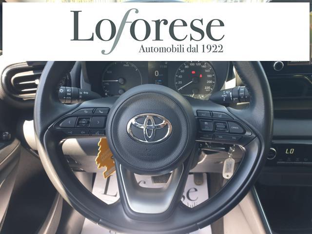 TOYOTA Yaris 1.5 Hybrid 5 porte Business