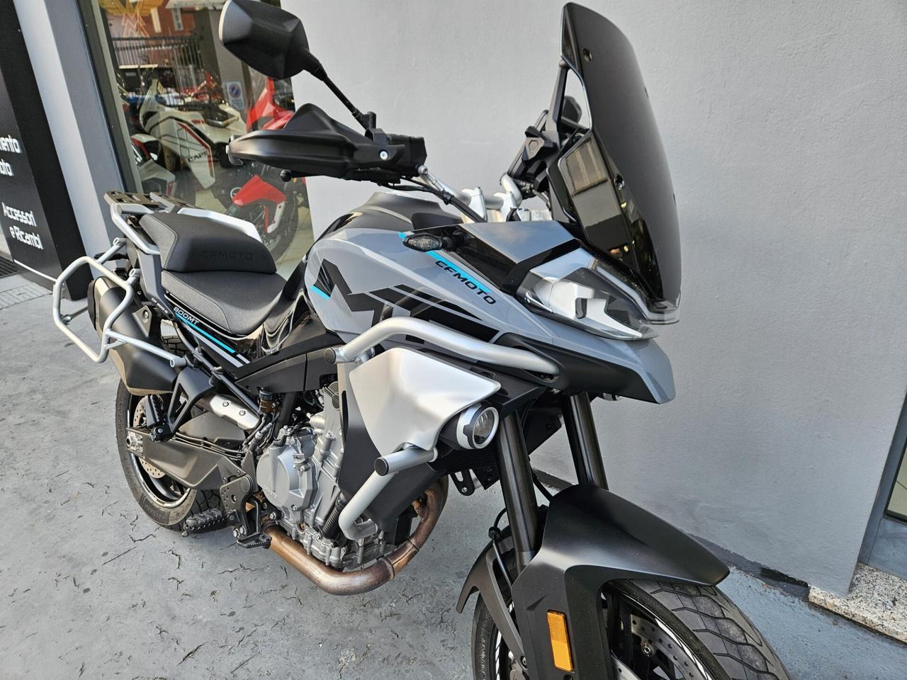 CF Moto 800MT - 2022