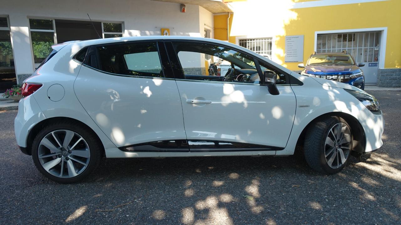 Renault Clio 1.2 75CV 5 porte Costume National NEO PATENTATO