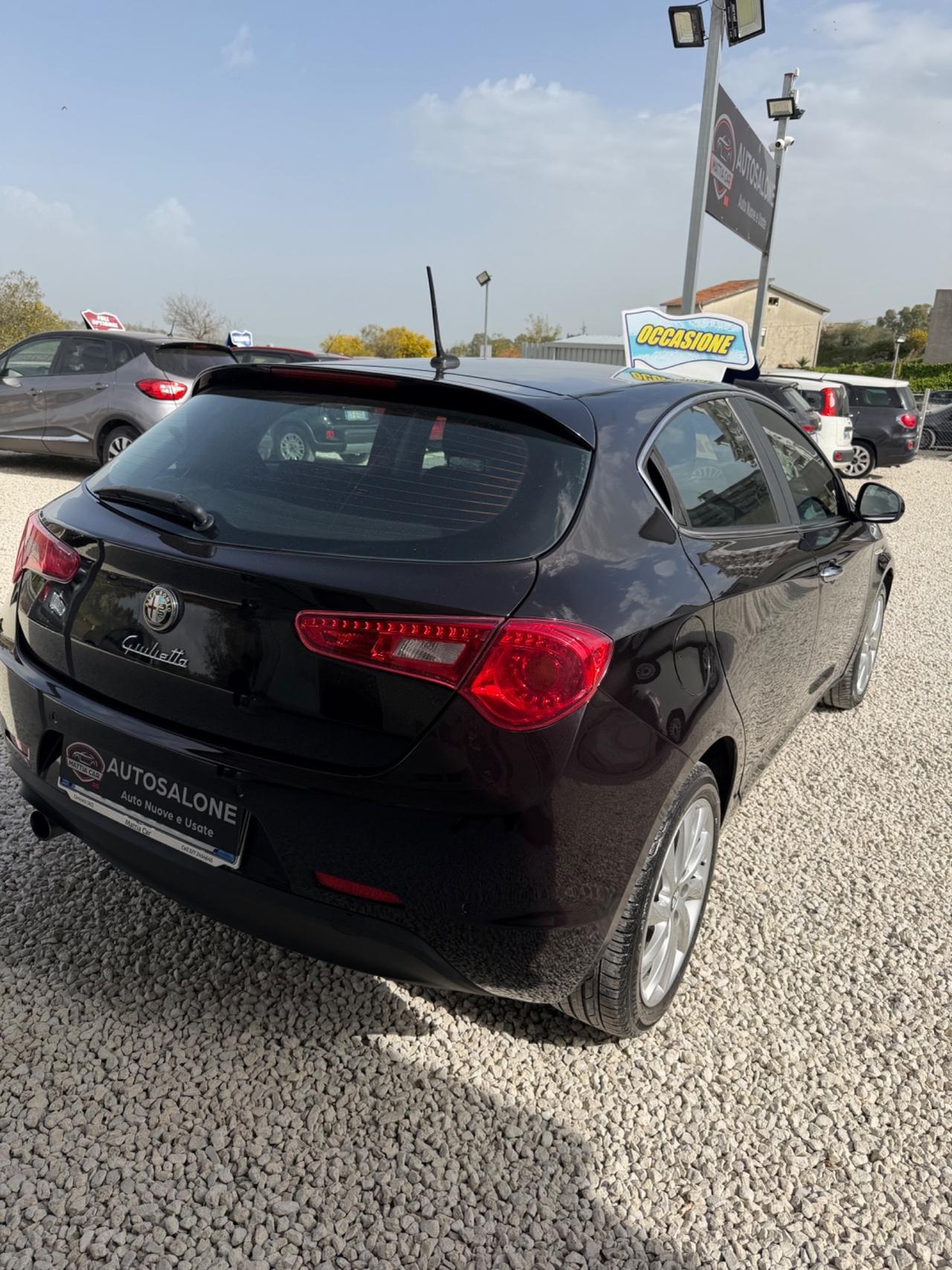 Alfa Romeo Giulietta 1.6 JTDm-2 120 CV Distinctive