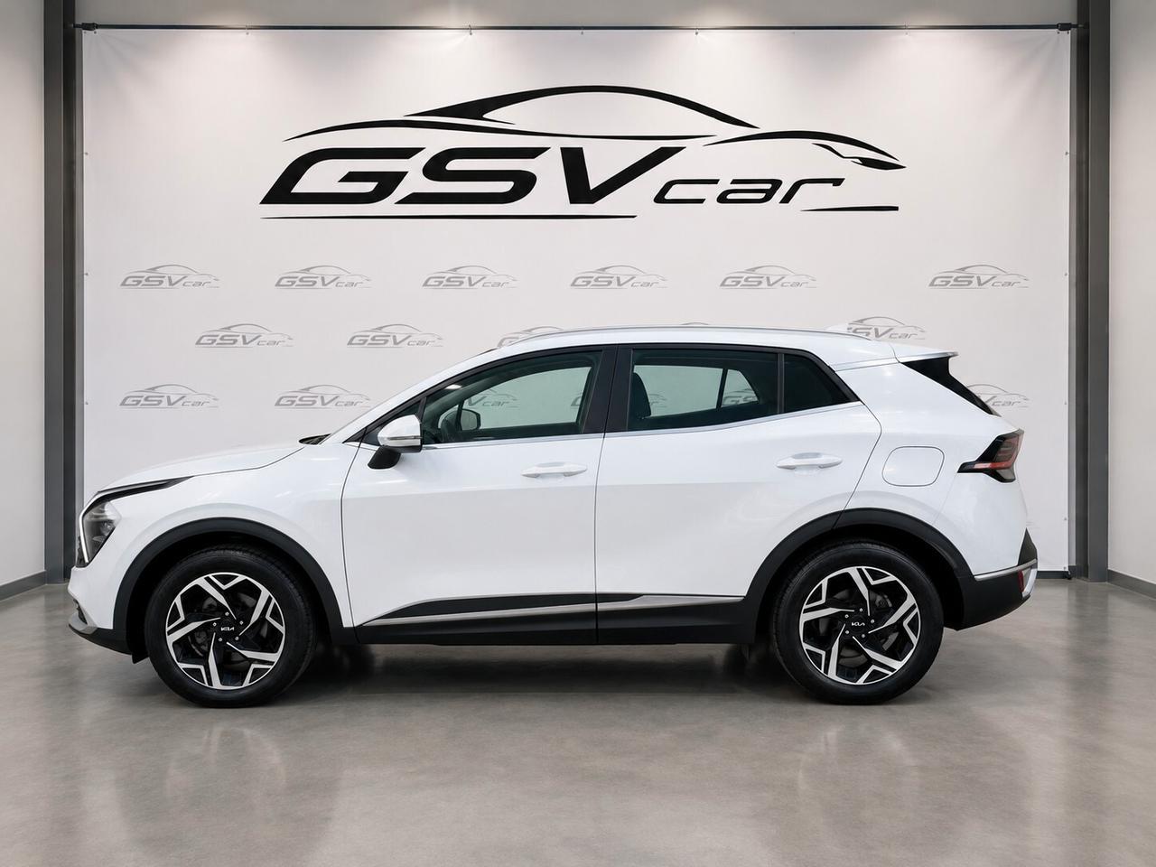KIA SPORTAGE - ANNO 2023 - CAMBIO AUTOMATICO