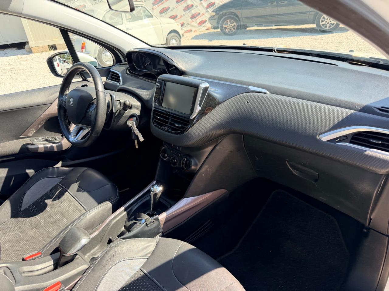 Peugeot 2008 PureTech 82 ETG5 S&S Allure