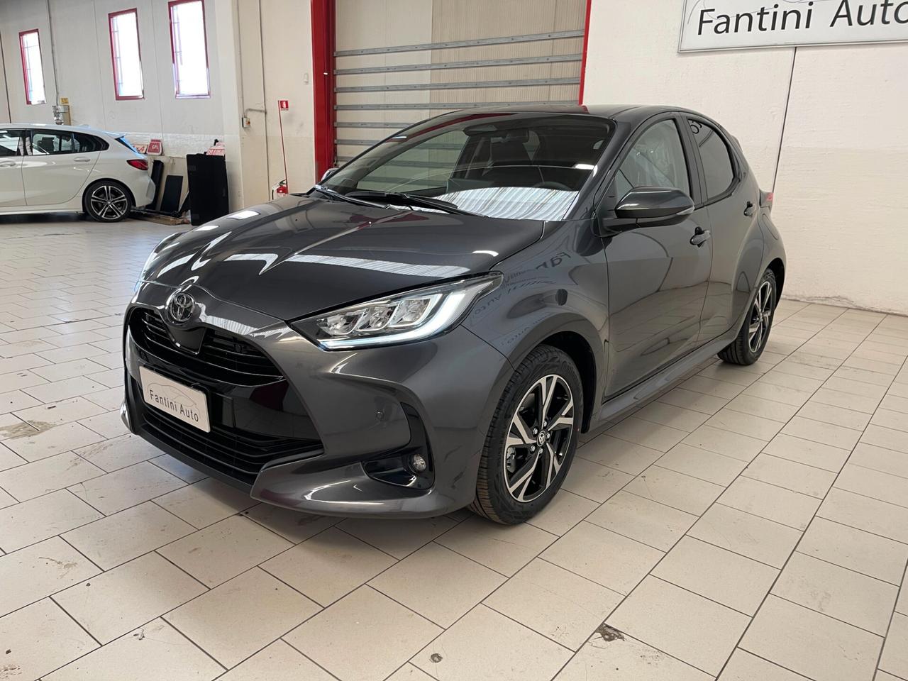 Toyota Yaris Trend Teck Pack 1.5h-Ok Neopatentato-LEGGI SOTTO