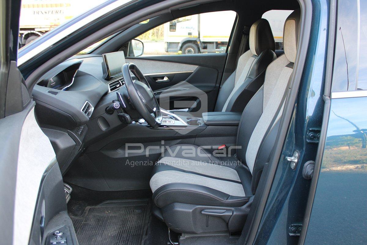PEUGEOT 3008 Hybrid 225 e-EAT8 GT