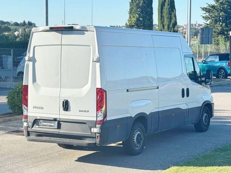 Iveco Daily Daily 35S14V 2.3 HPT PM-SL-TM Furgone PREZZO + IVA