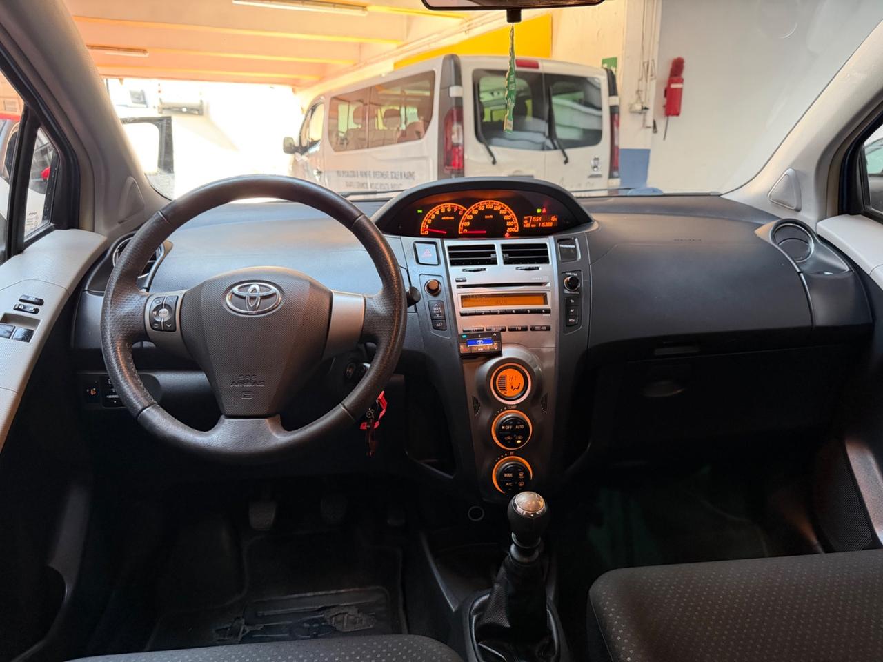 Toyota Yaris 1.3 Neopatentati Euro 5