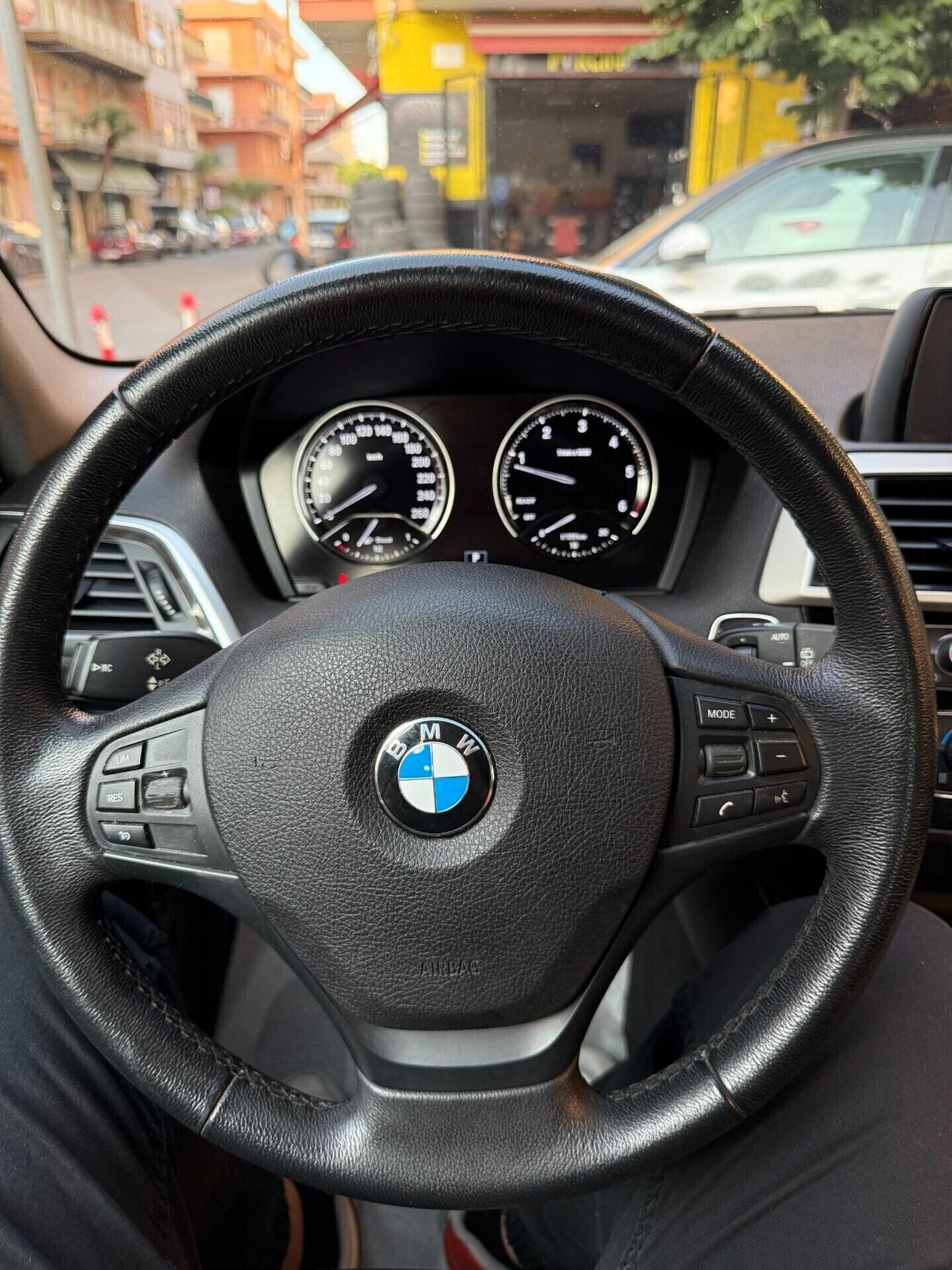 Bmw 118 118d 5p. Sport
