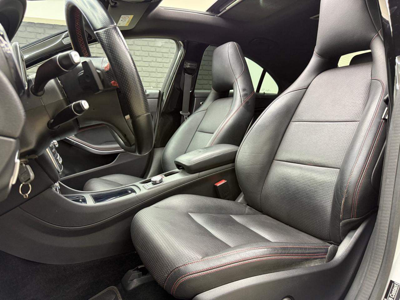 Mercedes-benz CLA 220 d Automatic Premium AMG TETTO FULL