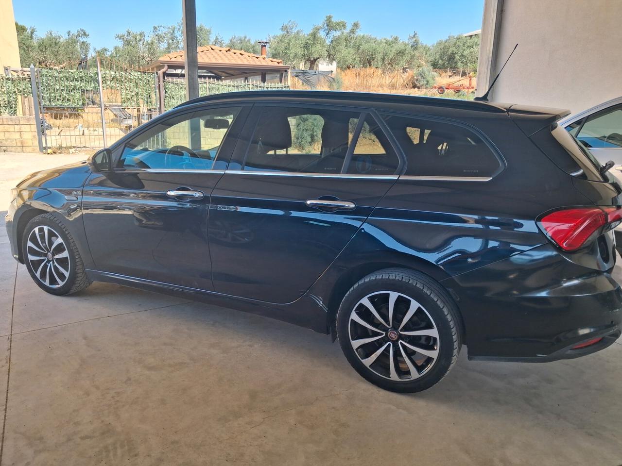 Fiat Tipo 1.6 Mjt S&S SW Lounge unico proprietario