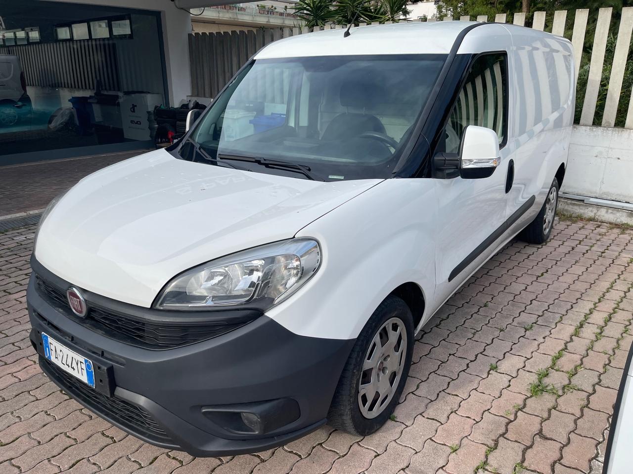 Fiat Doblo Doblò 1.4 T-Jet Natural Power PL-TN Cargo Maxi Lamierato SX