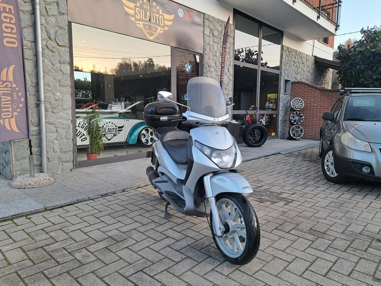 Piaggio Beverly 400 / 24KW / 33CV