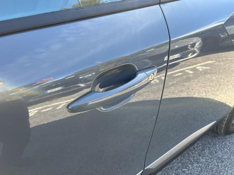 Peugeot 2008 II 2023 1.2 puretech Allure s&s 100cv