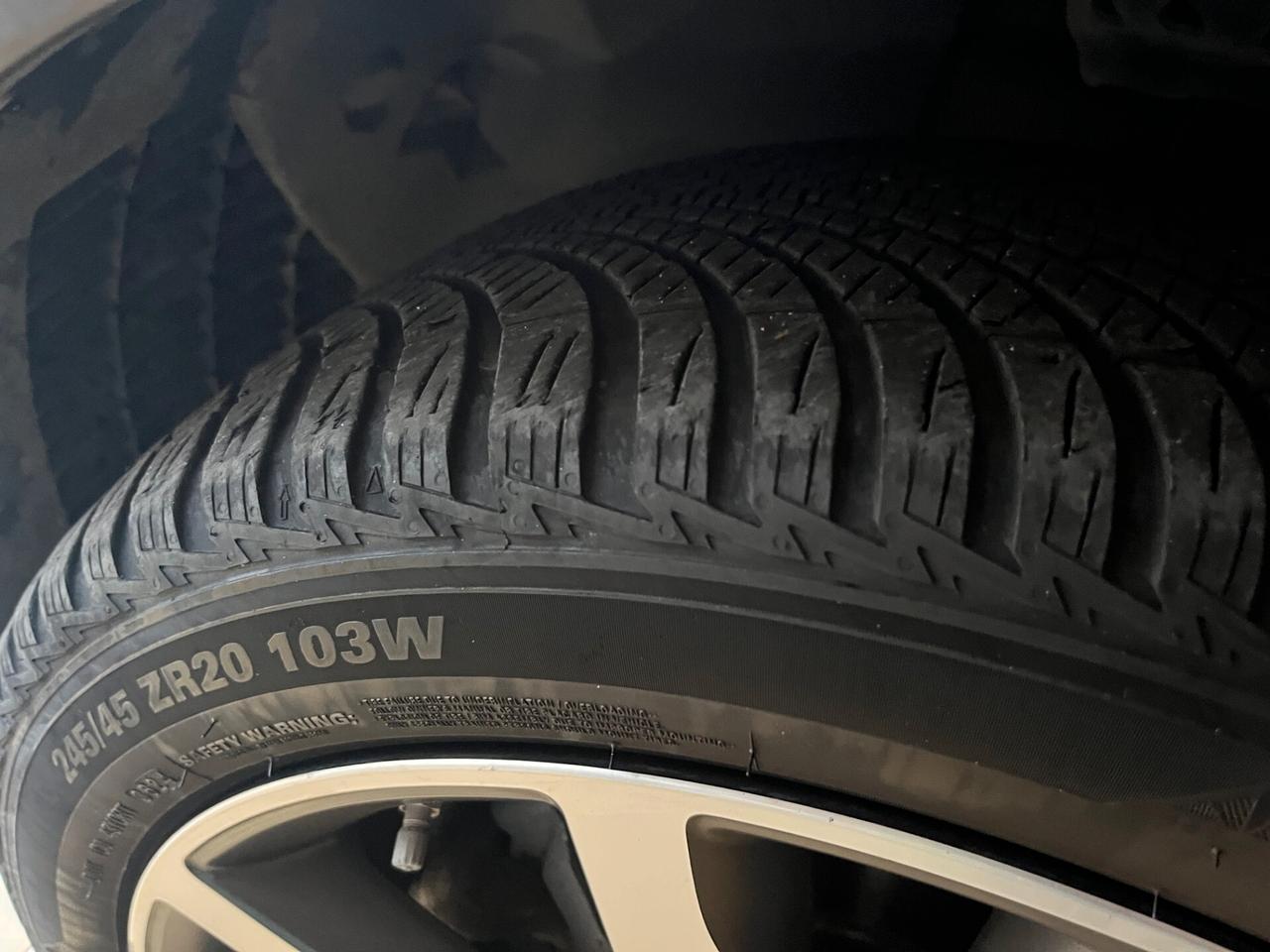 JAGUAR E-PACE 2.0D AWD 241CV R-DYNAMIC