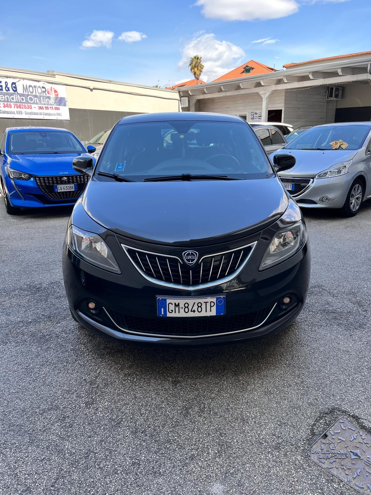 Lancia Ypsilon 1.0 FireFly 5 porte S&S Hybrid Gold