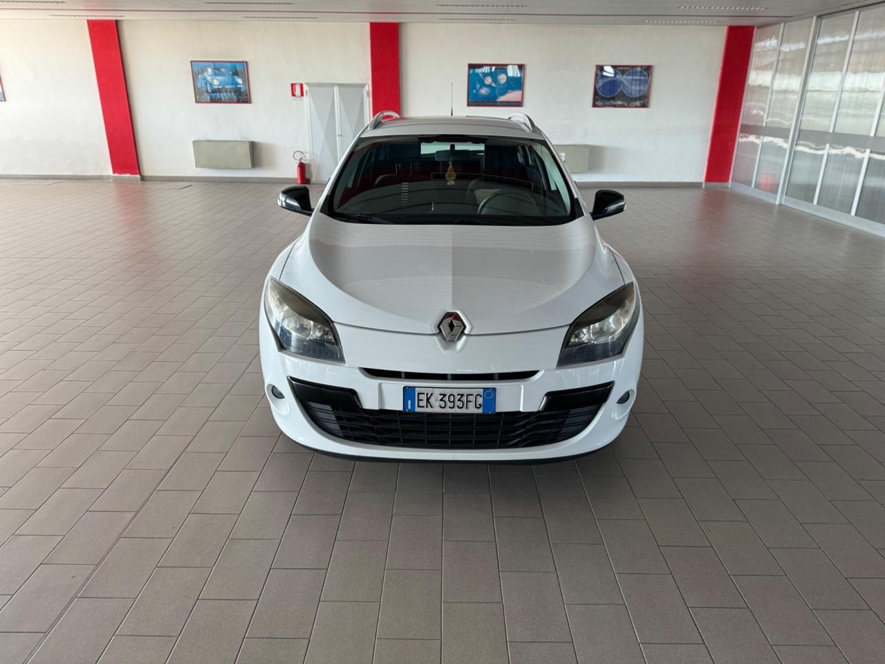 Renault Megane Mégane 1.6 SporTour Attractive