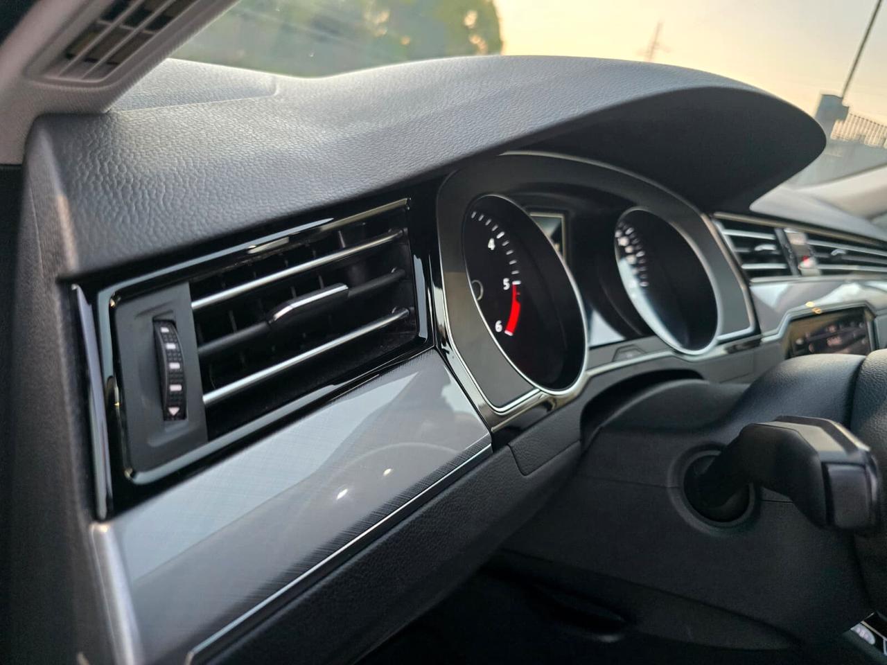Volkswagen Passat Variant 2.0 TDI SCR EVO DSG Business