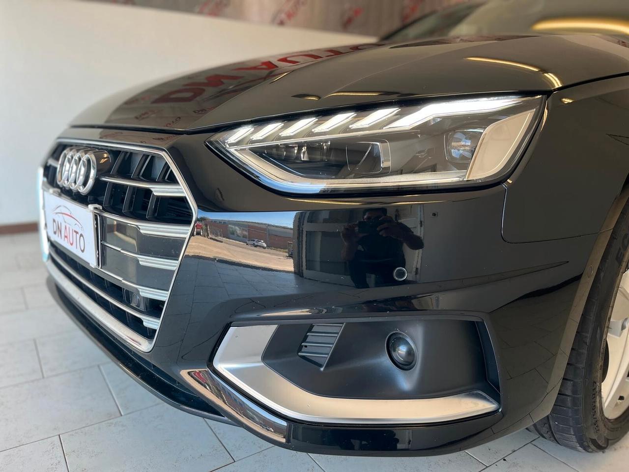 Audi A4 30 TDI Advanced S tronic