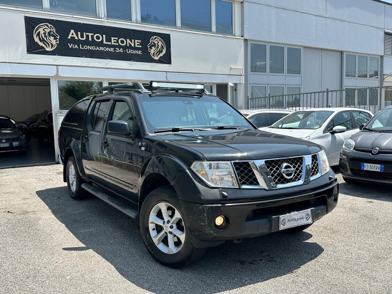 Nissan Navara 2.5 dCi 4 porte Double Cab LE