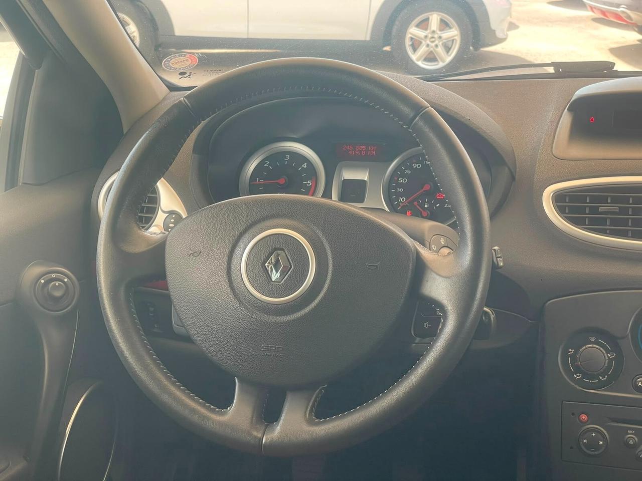 Renault Clio 1.5 dCi 85CV 5 porte Rip Curl