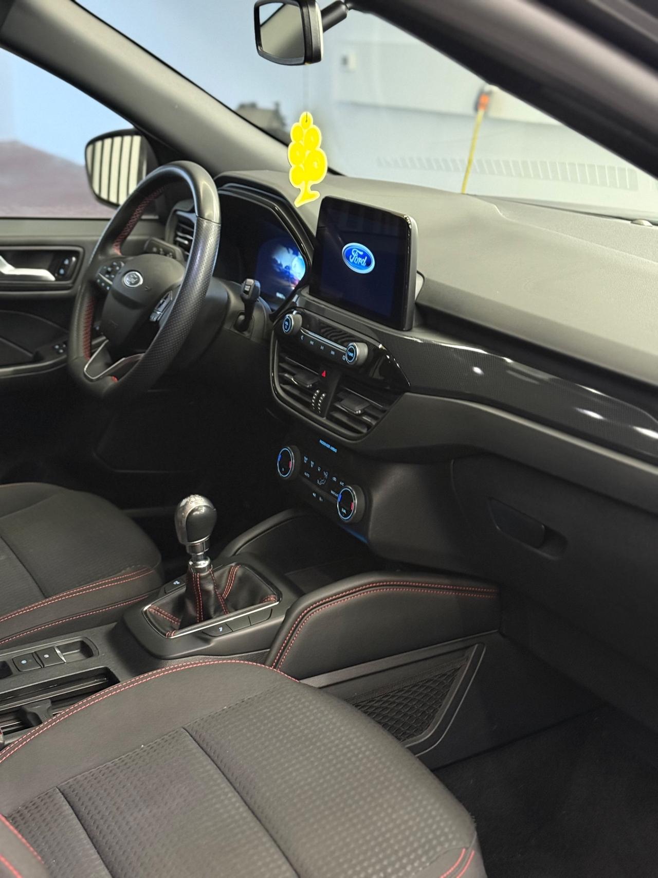 Ford Kuga 1.5 EcoBlue 120 CV 2WD ST-Line Design