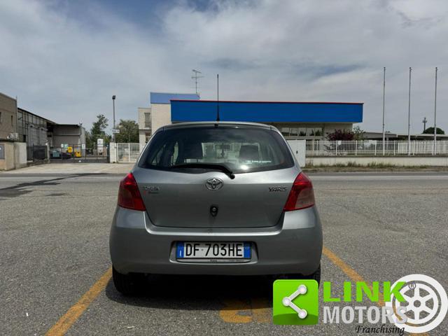 TOYOTA Yaris 1.3 5 porte