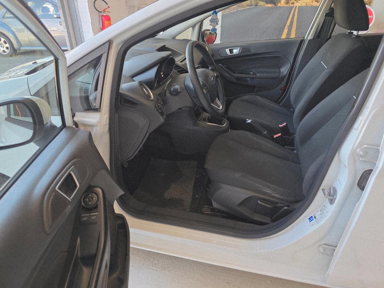 Ford Fiesta 1.4 5 porte GPL Unico Proprietario