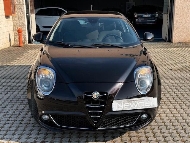 Alfa Romeo MiTo 1.6 JTDm-2 S&S Distinctive Sport Pack