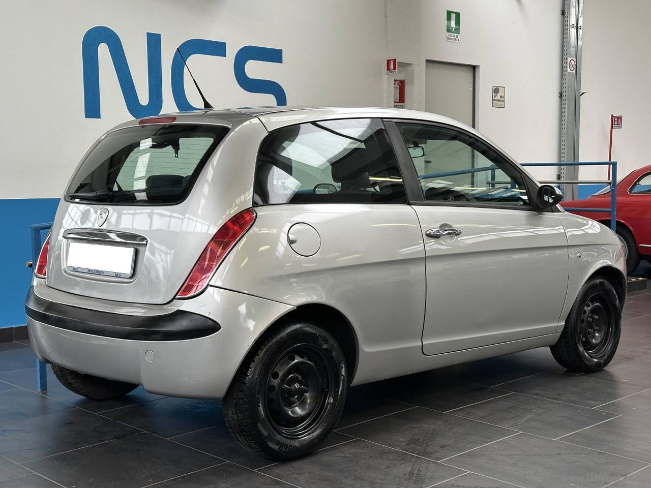 LANCIA Ypsilon 1.2 Argento