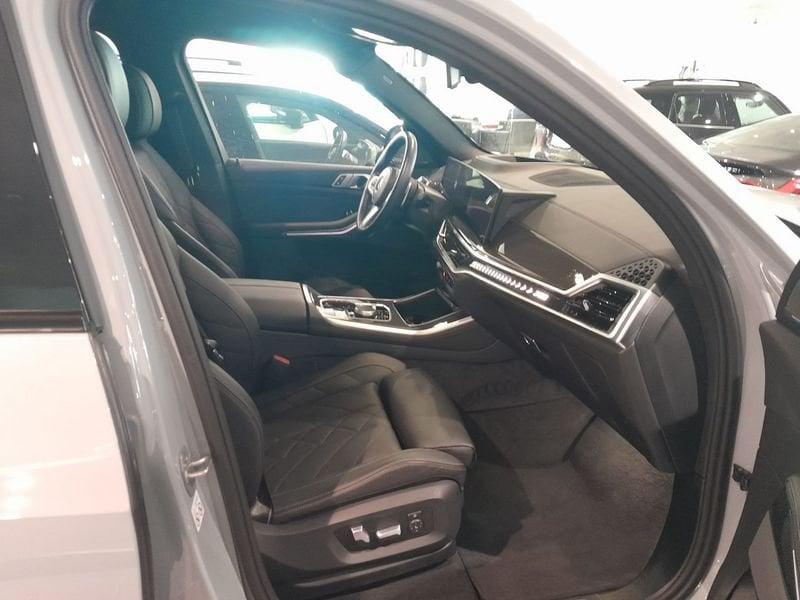 BMW X5 xdrive40d mhev 48V Msport auto