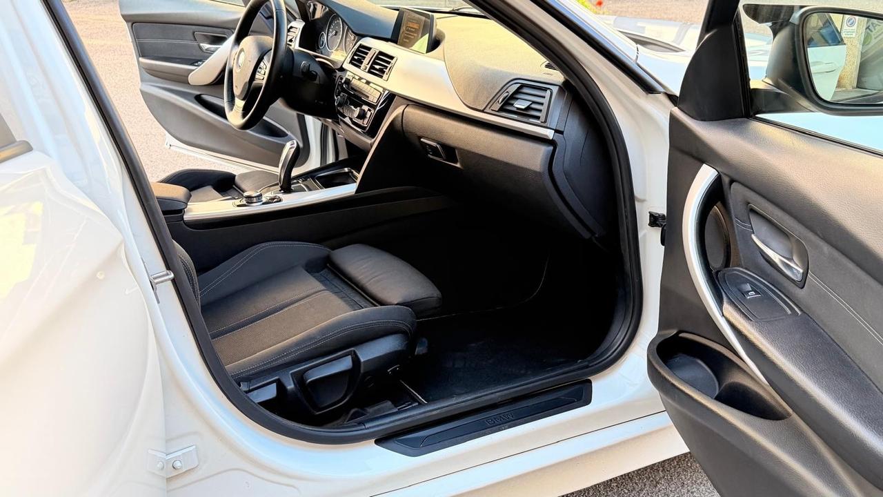 Bmw 320 320d xDrive Touring Sport