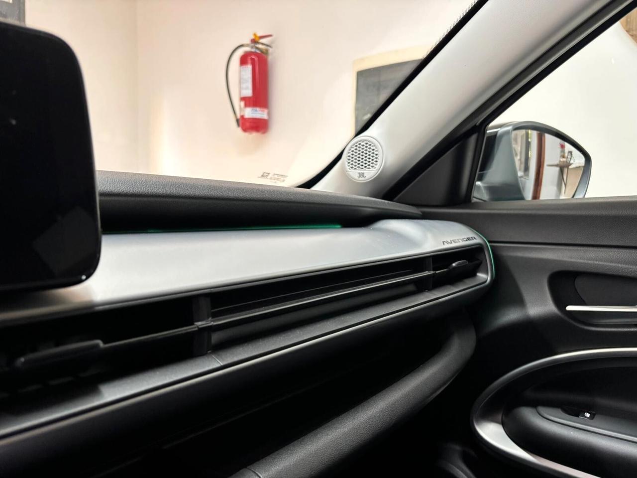 Jeep Avenger 1.2 Turbo 110 CV MHEV Summit