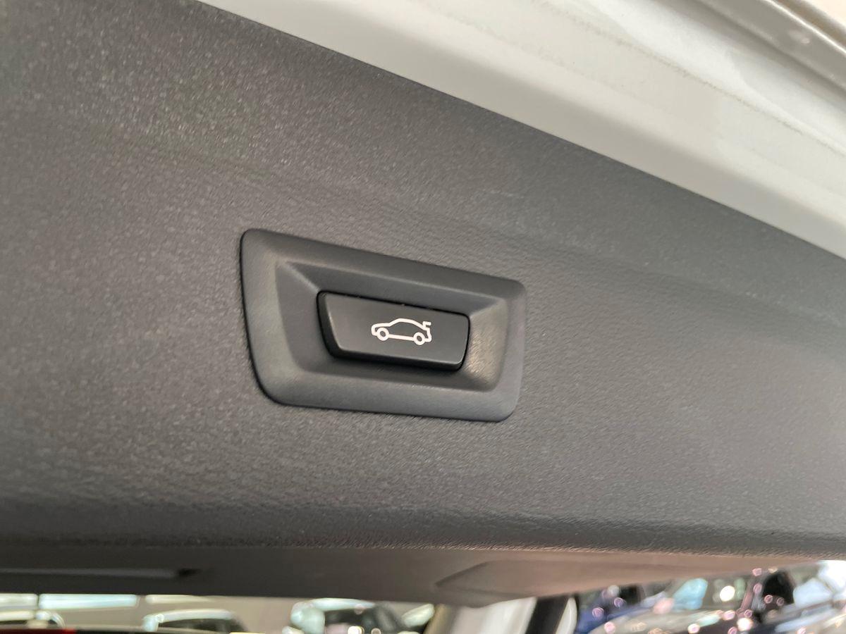 BMW X1 F48 2019 - X1 sdrive18d xLine auto