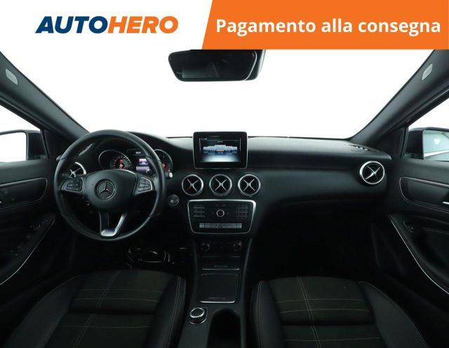 MERCEDES-BENZ A 200 d Automatic Sport
