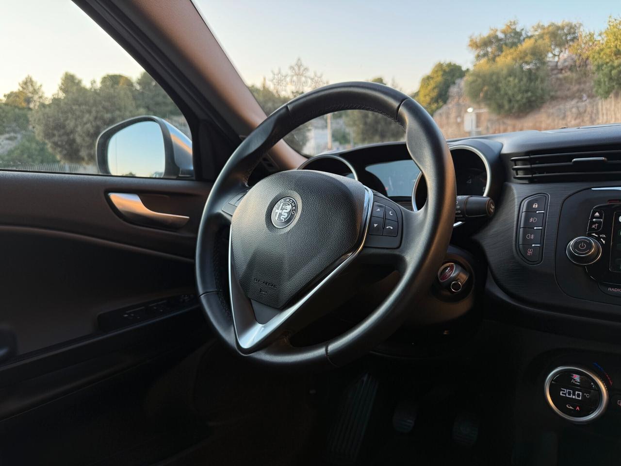 Alfa Romeo Giulietta/1.6 120 CV/SOLO 91000 KM/TAGLIANDI ALFA