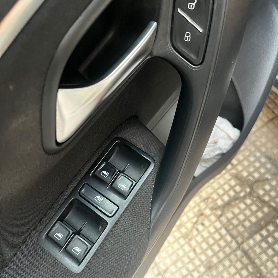 Volkswagen Polo 1.4 **NEOPATENTATI**