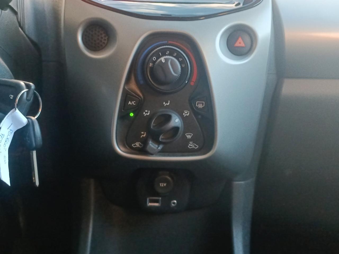 Peugeot 108 VTi 68 5 porte Active