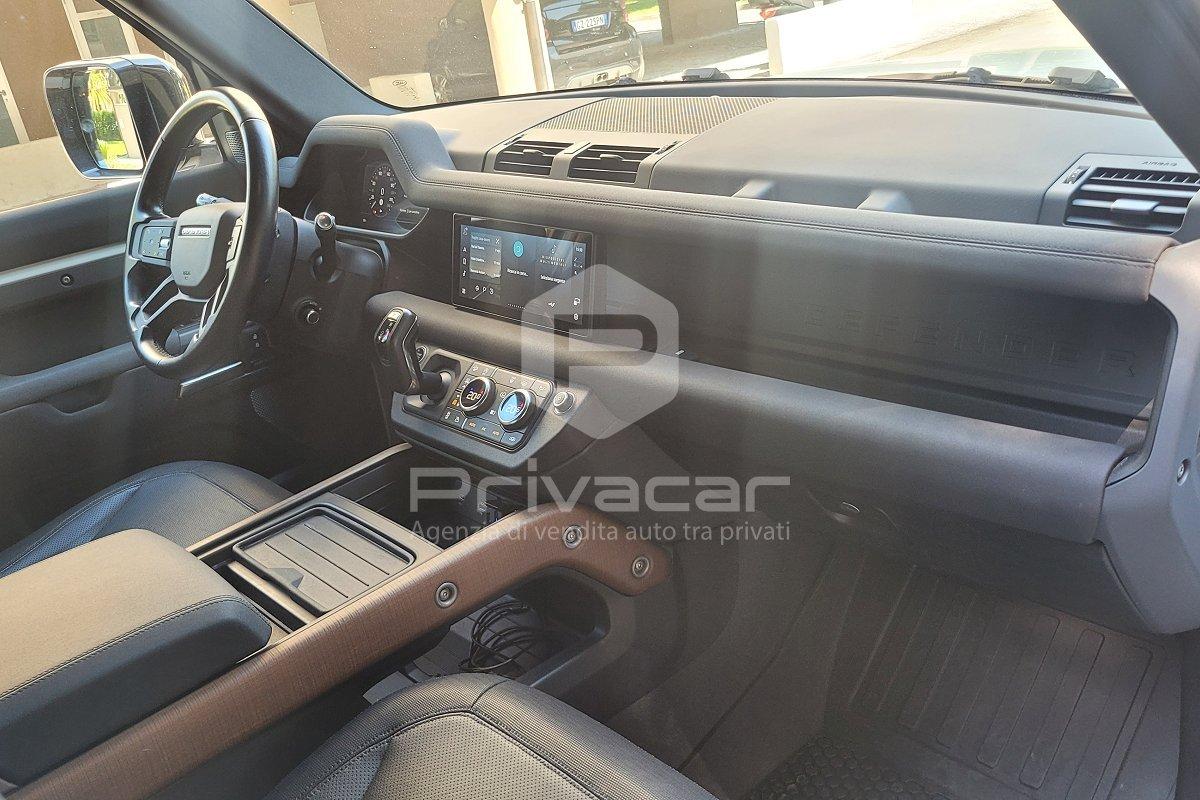 LAND ROVER Defender 110 3.0D I6 300 CV AWD Auto X-Dynamic SE