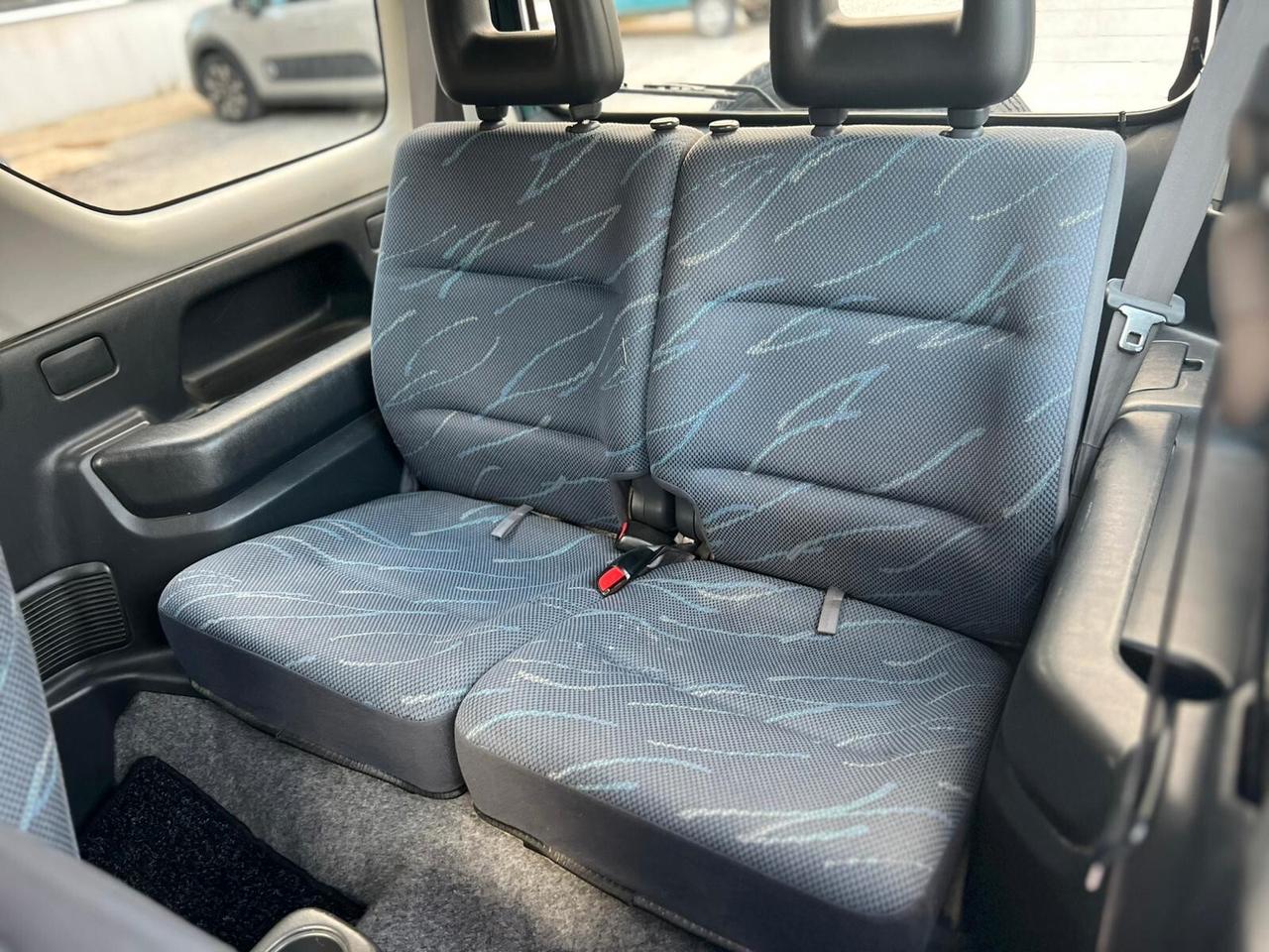 Suzuki Jimny 1.3i 4WD JLX