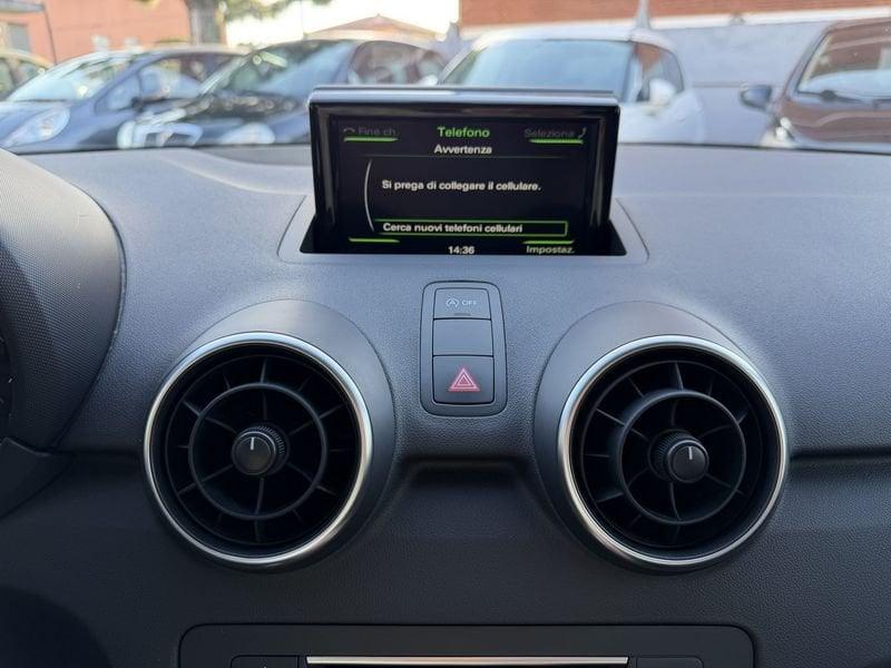 Audi A1 A1 1.0 tfsi ultra 95cv s-tronic DA VETRINA !! IDONEA NEOPATENTATI