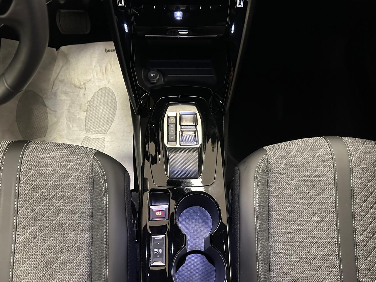 Peugeot 2008 PureTech 130 S&S EAT8 Allure - 2024