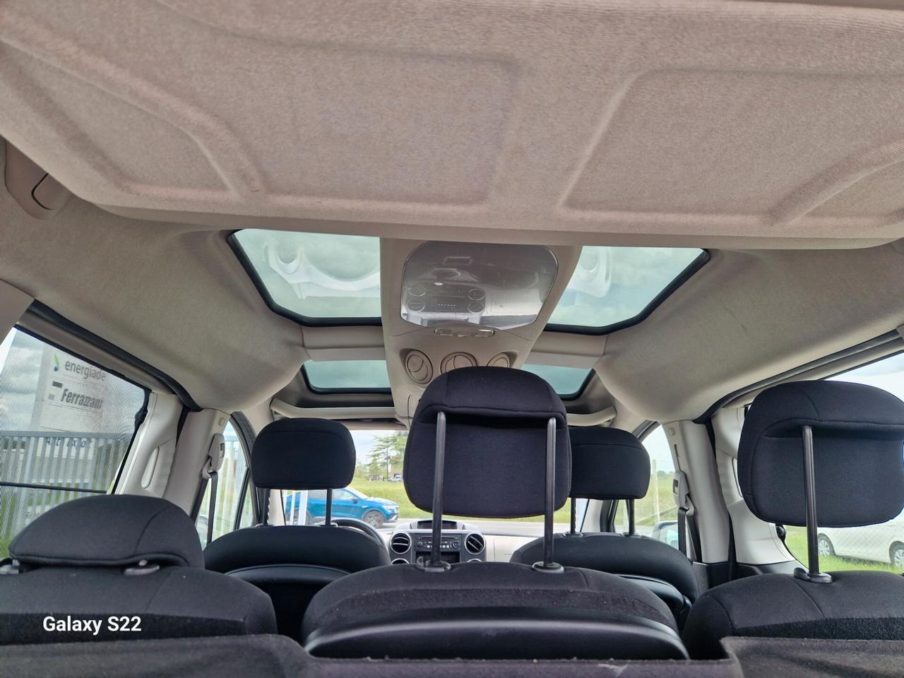 Peugeot Partner Tepee 1.6 e-HDi 92 CV S&S Outdoor